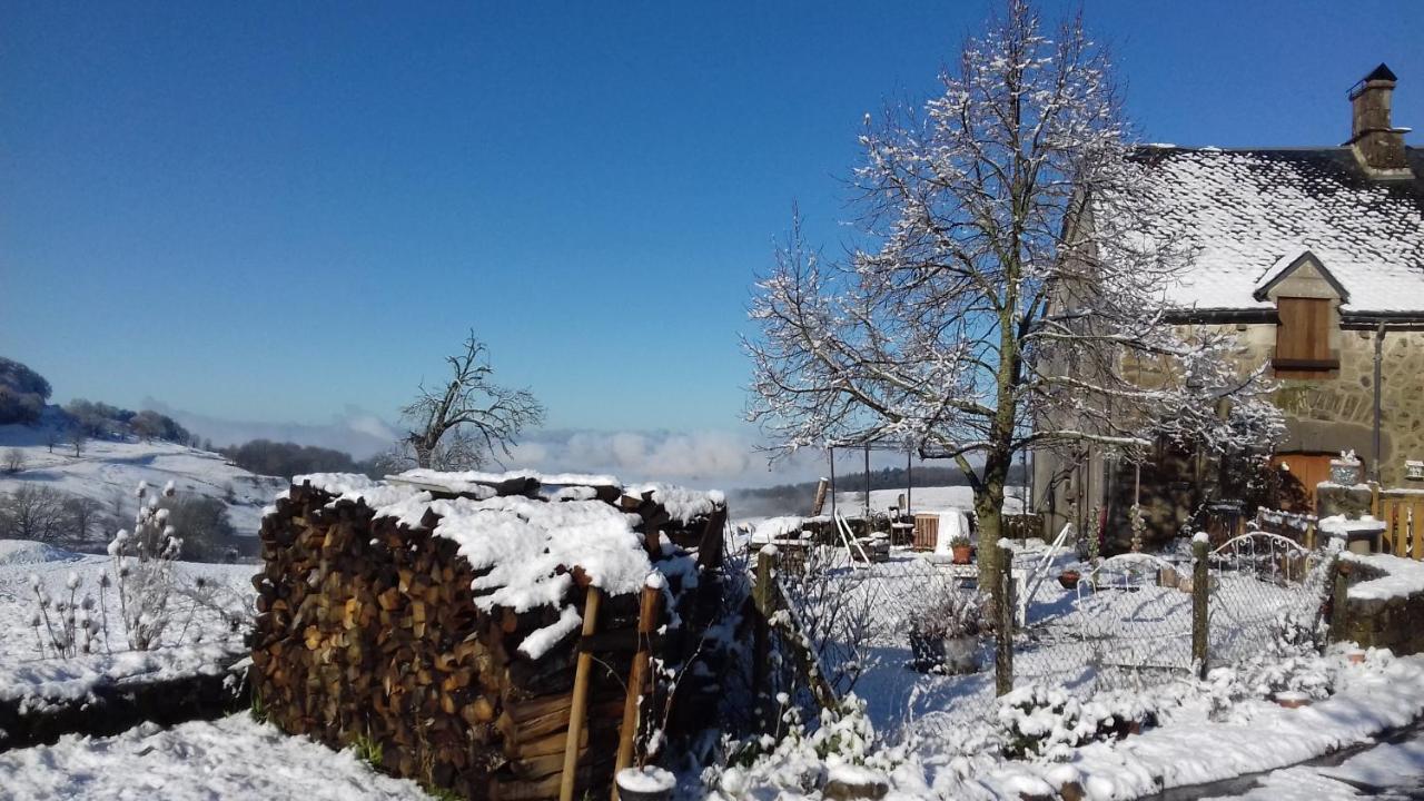 Вилла Chez Marraine Sauvat Экстерьер фото